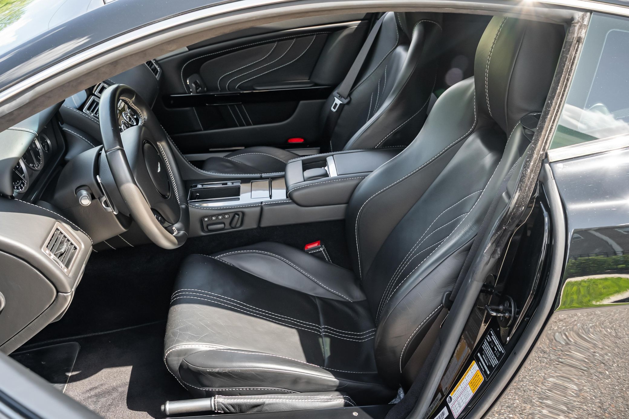 2012 Aston Martin V8 Vantage S Coupe