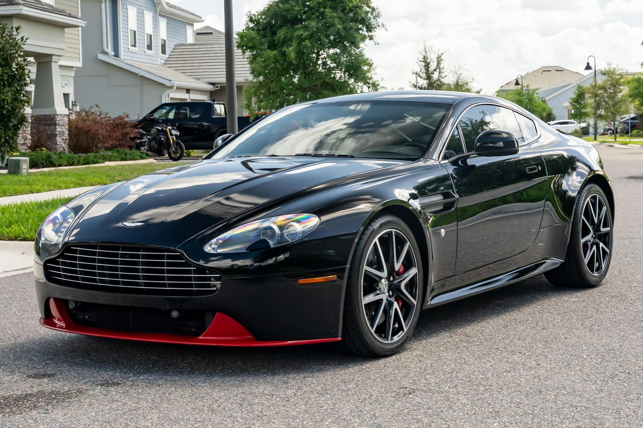 2012 Aston Martin V8 Vantage S Coupe